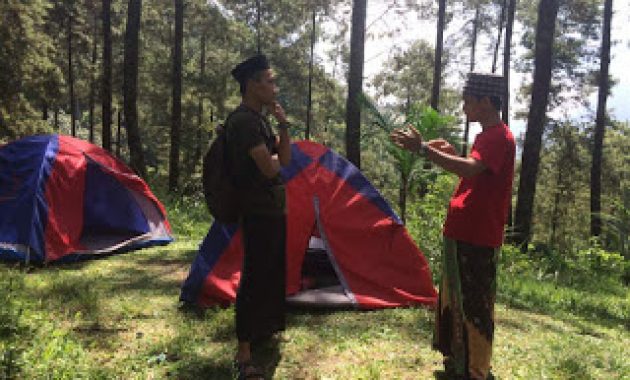 Sensasi Camping pada Bulan Ramadhan di Dlundung Trawas Mojokerto