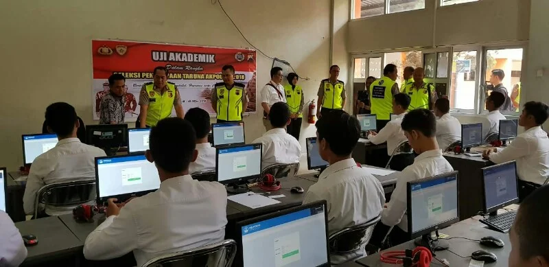 Soal akademik bintara polri Bahasa Indonesia